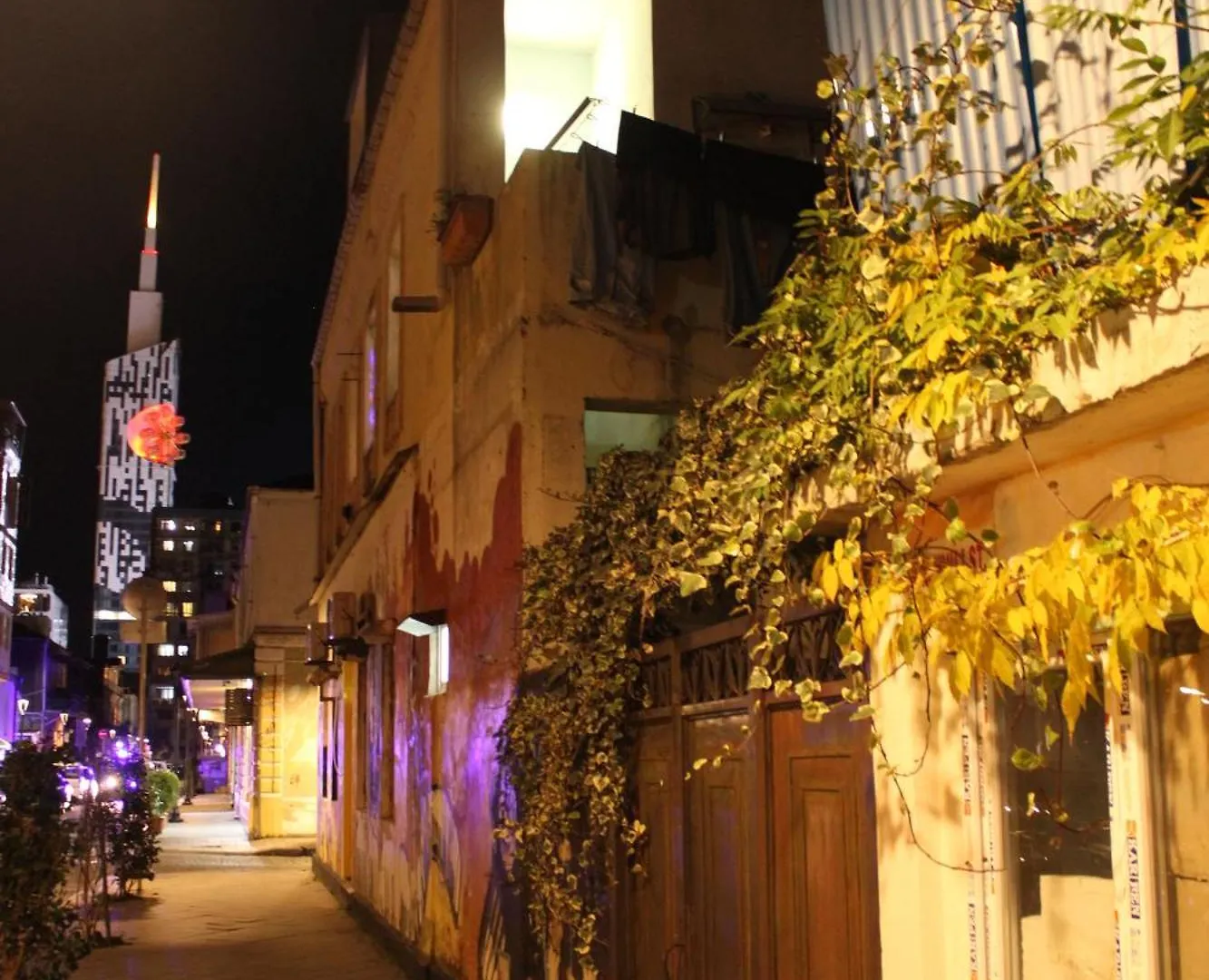 Pick Me Hostel Batumi Georgia